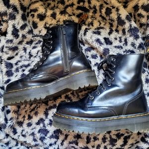 *SOLD* Jadon Hi Boots Doc Martens Platform